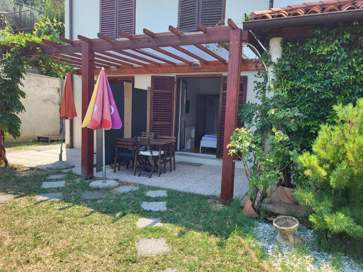 Apartmaji Tim Izola Exterior photo